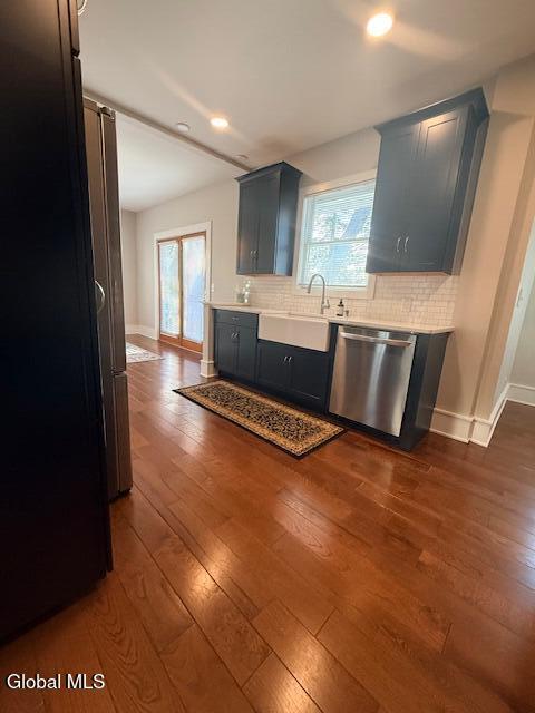 Building Photo - 226 N Greenbush Rd