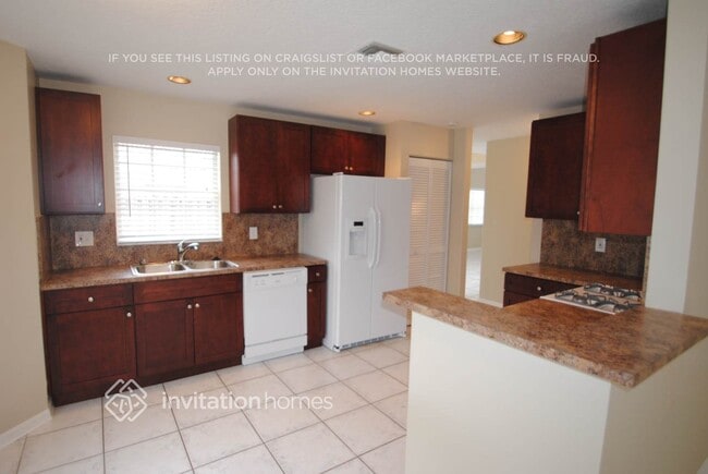 Building Photo - 13772 NW 22nd Pl