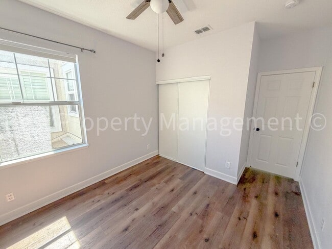 Building Photo - 23010 Canyon Terrace Dr