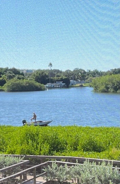 people fishing - 1510 Pelican Point Dr