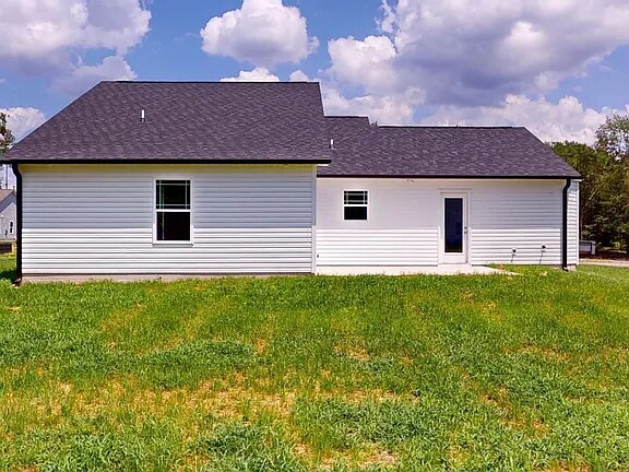 Building Photo - 301 Grand Oaks Dr