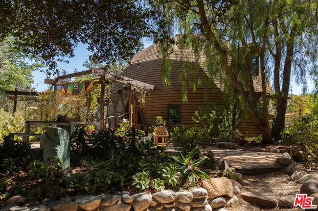 Building Photo - 20269 Croydon Ln