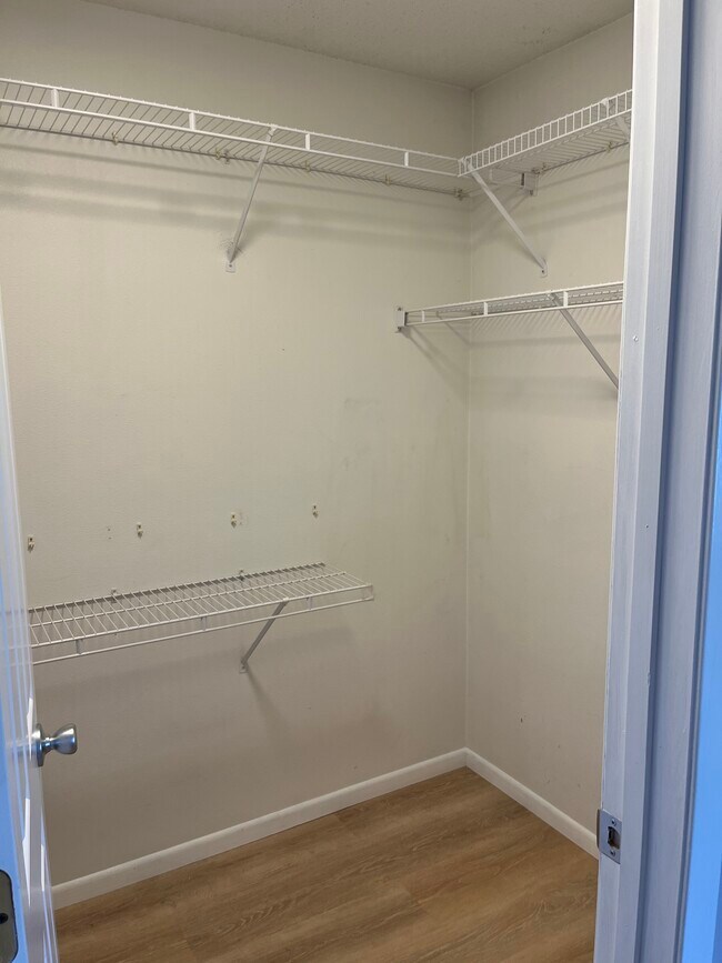 Master Walk-in Closet - 433 W Zeller St