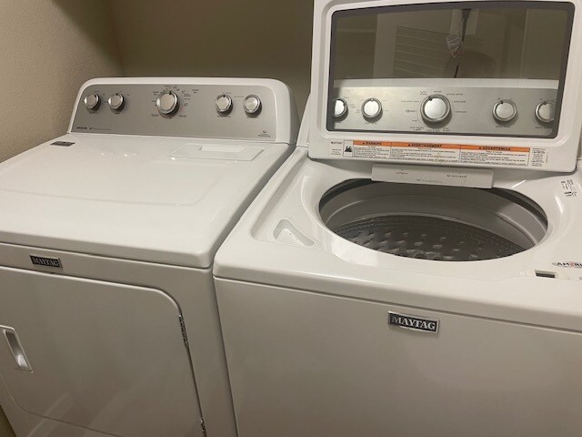 Washer and Dryer - 4200 Camelot Hts