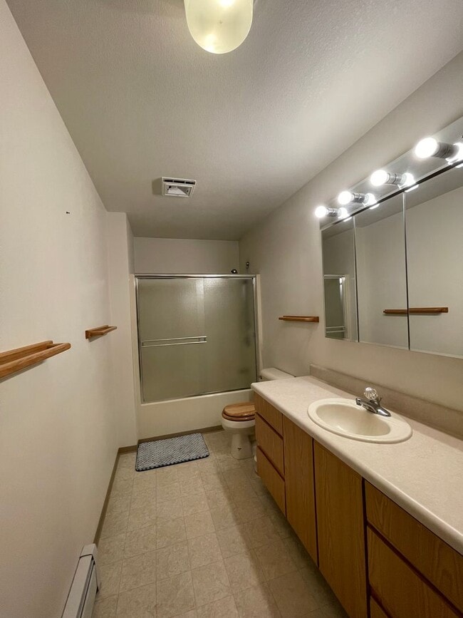Building Photo - EFFICIENT KENAI APARTMENT