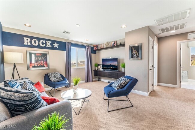 Building Photo - 1506 Visible Ave