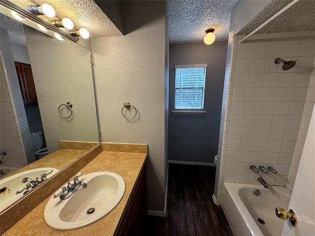 Building Photo - 2414 W Northgate Dr