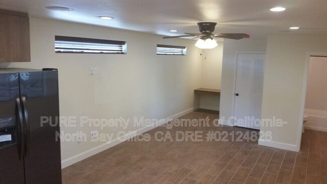 Building Photo - 131 Arlington Dr