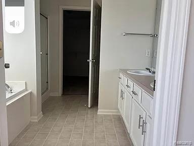 Building Photo - 4270 Sonata Dr