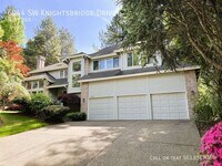 Building Photo - 6044 SW Knightsbridge Dr