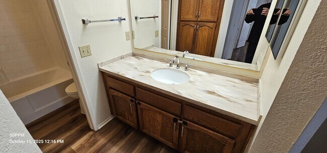 Building Photo - NORTH PARK / SAN DIEGO - Nice 2 Bedroom / ...