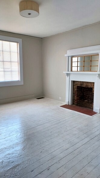 Building Photo - 134 Marble Mill Rd NW