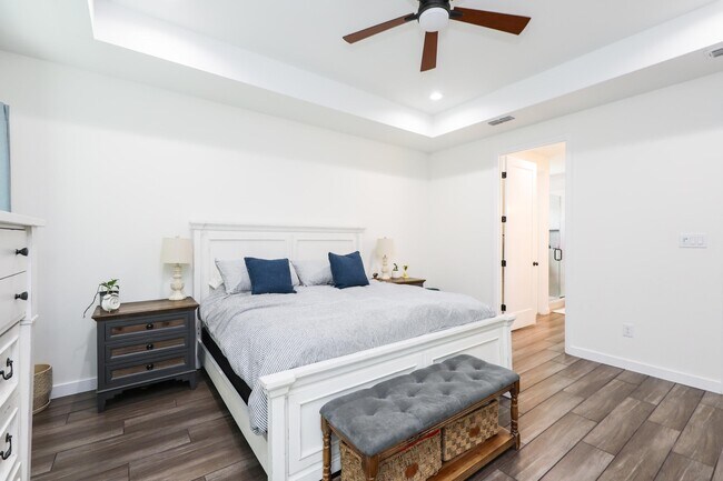 Building Photo - 1419 Calamian Dr