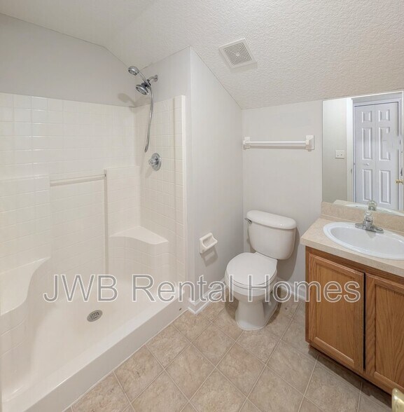 Building Photo - 3060 Havengate Dr