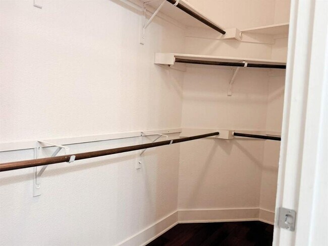 Building Photo - 7208 Lysander Ct