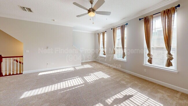 Building Photo - 4421 Ellipse Dr