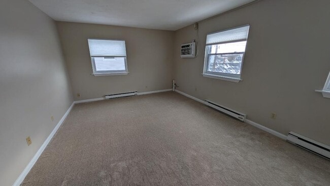 Building Photo - 34 Central St