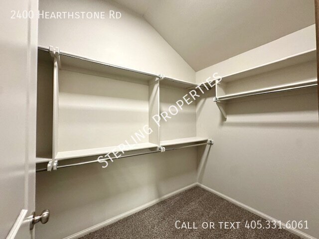 Building Photo - 2400 Hearthstone Rd