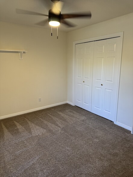Building Photo - 1117 E 200 S