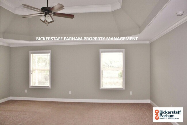 Building Photo - Welcome to Ft. Mitchell!! The Perfect Fami...