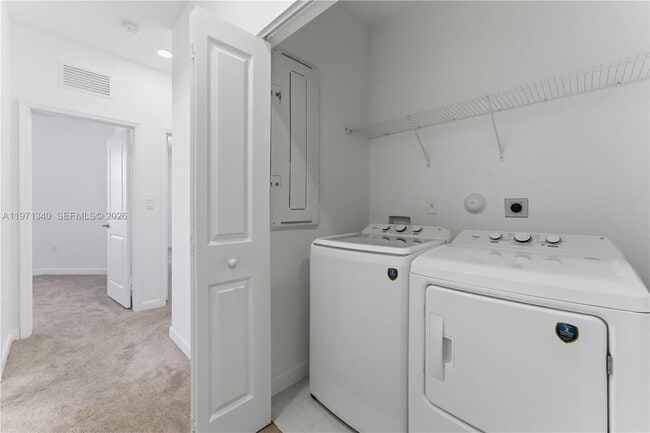 Building Photo - 25266 SW 107th Ave