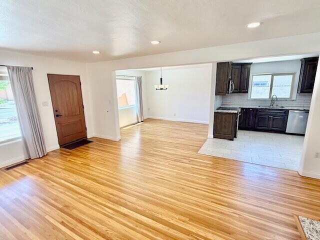 Building Photo - 4221 Broadmoor Ave NE