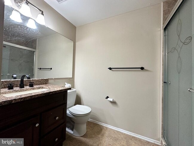 Building Photo - 6123 Martins Landing Ct