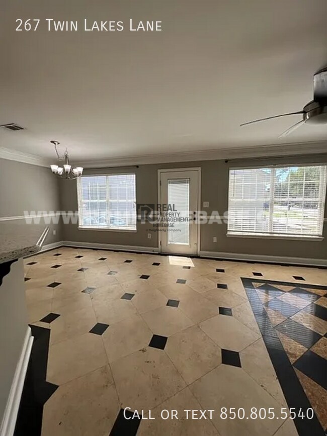 Building Photo - 267 Twin Lakes Ln