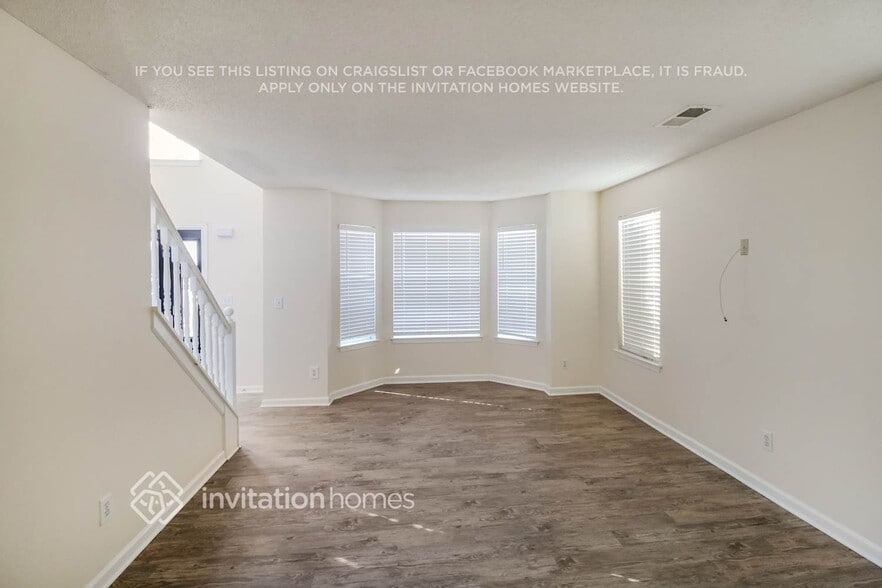 Building Photo - 2204 Eagles Nest Cir