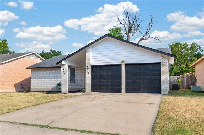 Building Photo - 10215 Missel Thrush Dr