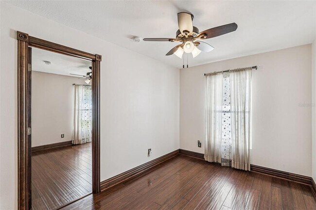 Building Photo - 918 Woodson Hammock Cir