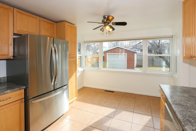 Building Photo - 1482 E 3045 S