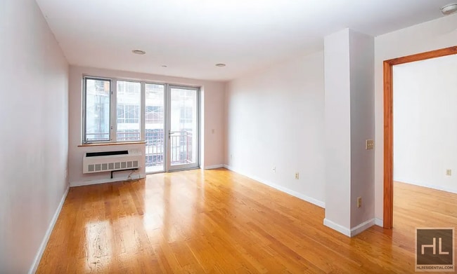 Building Photo - QUEENS BOULEVARD