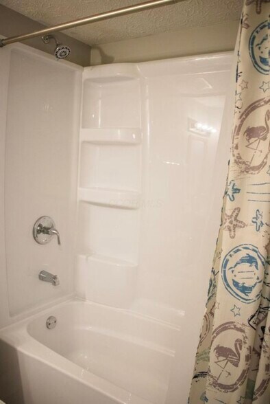 Building Photo - 2887 Atwood Ter