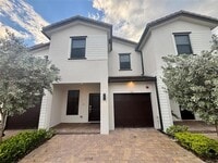 Building Photo - 218 SW 159th Ct