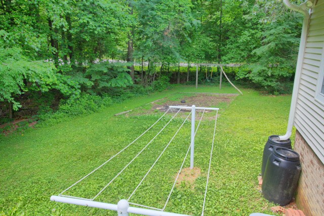 Building Photo - Single story 3 bed, 2 bath home in North Durham on half an acre!