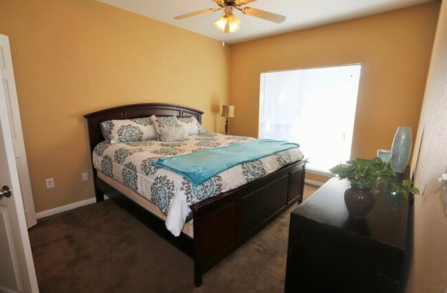 Building Photo - 1330 Old Spanish Trl