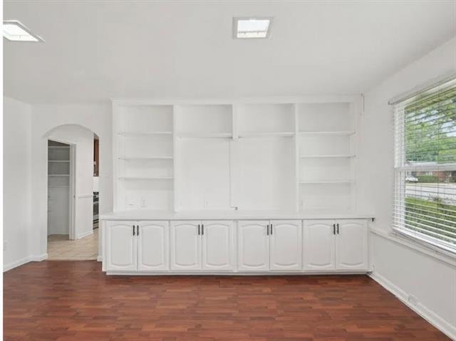 Building Photo - 3817 Trail Lake Dr
