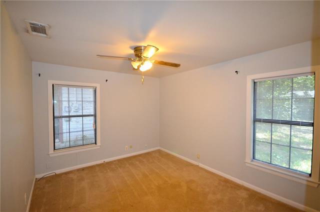 Building Photo - 2016 E Cherry St