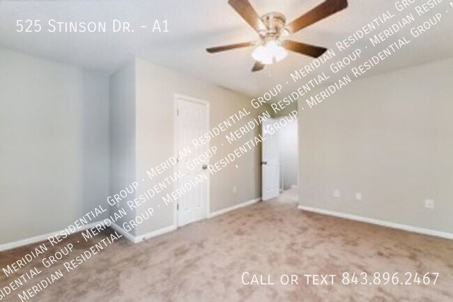 Building Photo - 525 Stinson Dr