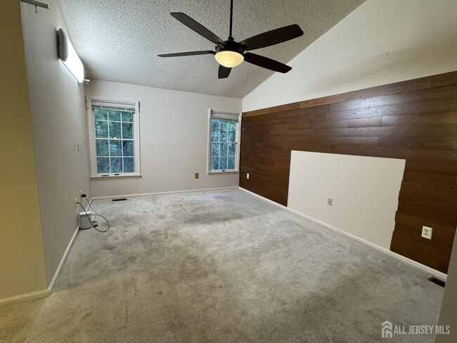 Building Photo - 22 Briarwood Ct