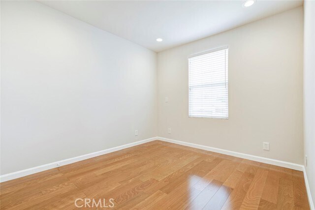 Building Photo - 4018 Somers Ave