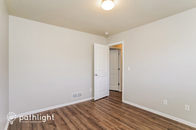 Building Photo - 2312 Sierra Springs Drive