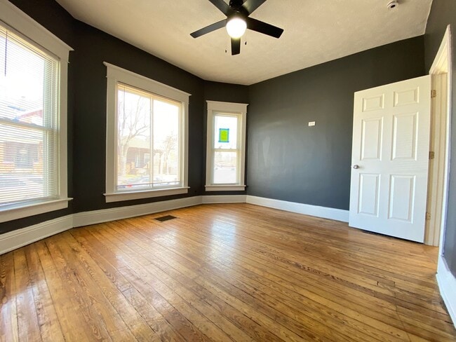 Building Photo - 4 Bedroom Home in Hammond