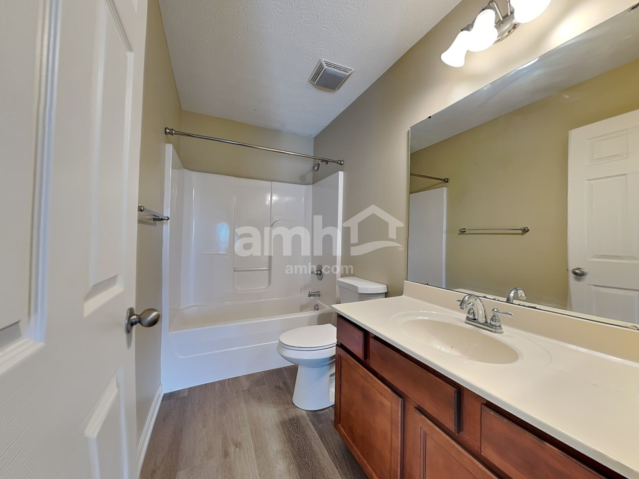 Building Photo - 2106 Prairie Clover Dr