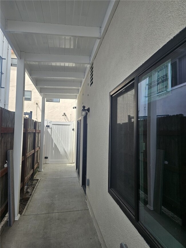 Building Photo - 125 Bennett Ave