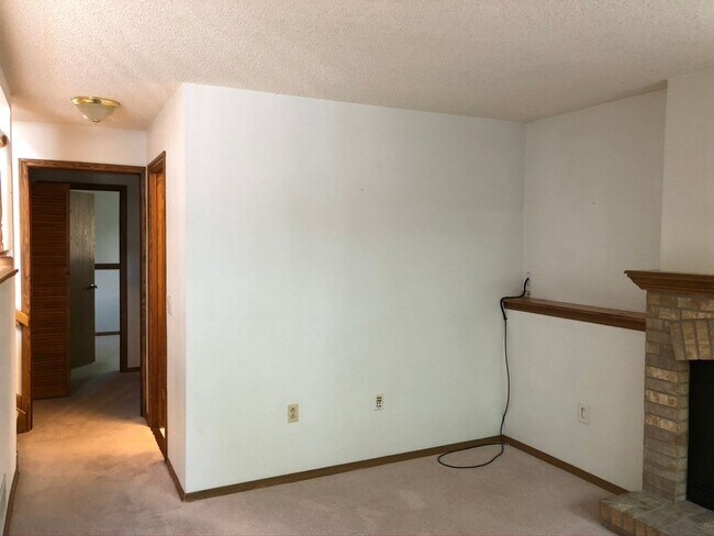 Building Photo - 3 Bedroom House on Quiet Cul-de-sac in Broomfield