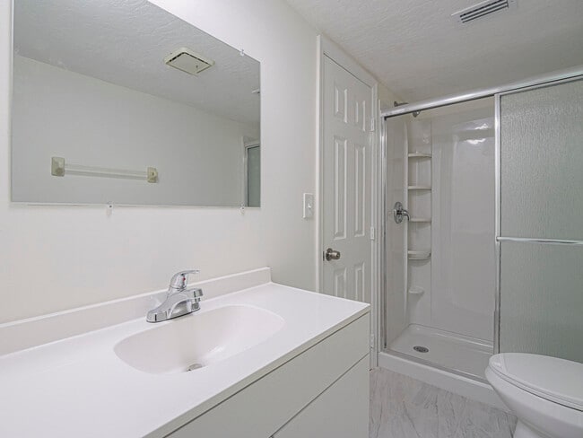 Building Photo - 8520 U.S. Rte 1