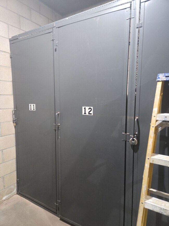 Building Photo - An Amazing Furnished 3 Bedroom Condo at Lake Las Vegas