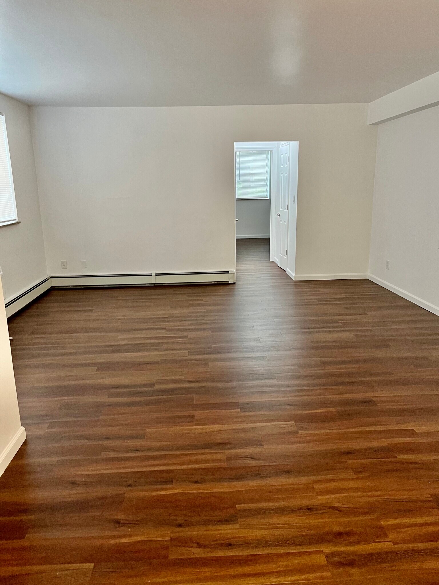 Building Photo - 60 Vanderbeck Pl